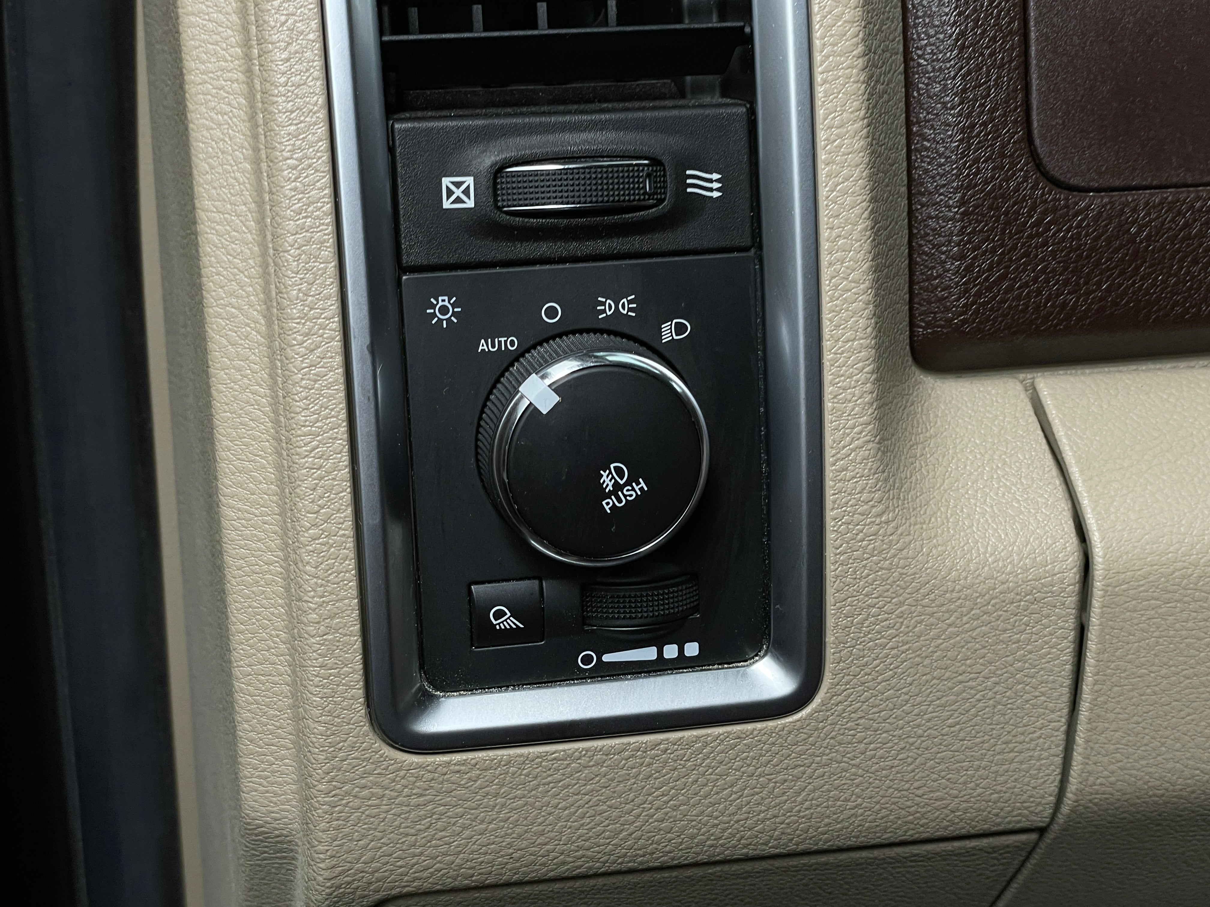 ram ram 1500 pickup 2014 3C6JR6BT0EG161947 image ram ram 1500 pickup 2014 3C6JR6BT0EG161947 image
